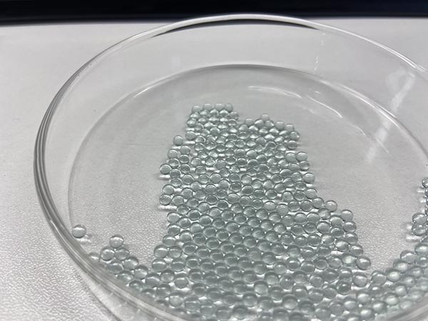 研磨介質(zhì)用玻璃精珠的作用
